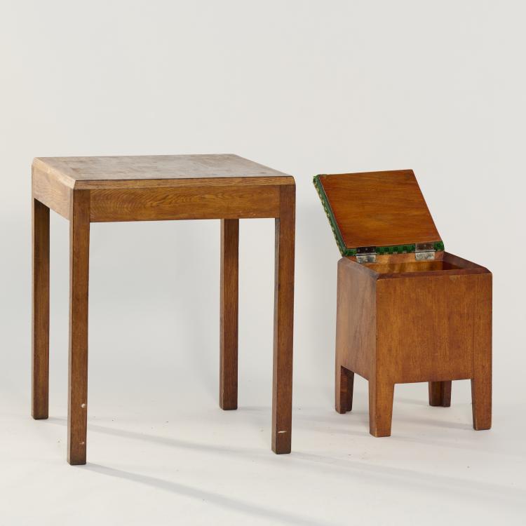 Bild 1 zu Objekt, Tisch mit Hocker, 1920er Jahre, Deutschland, 166A 44