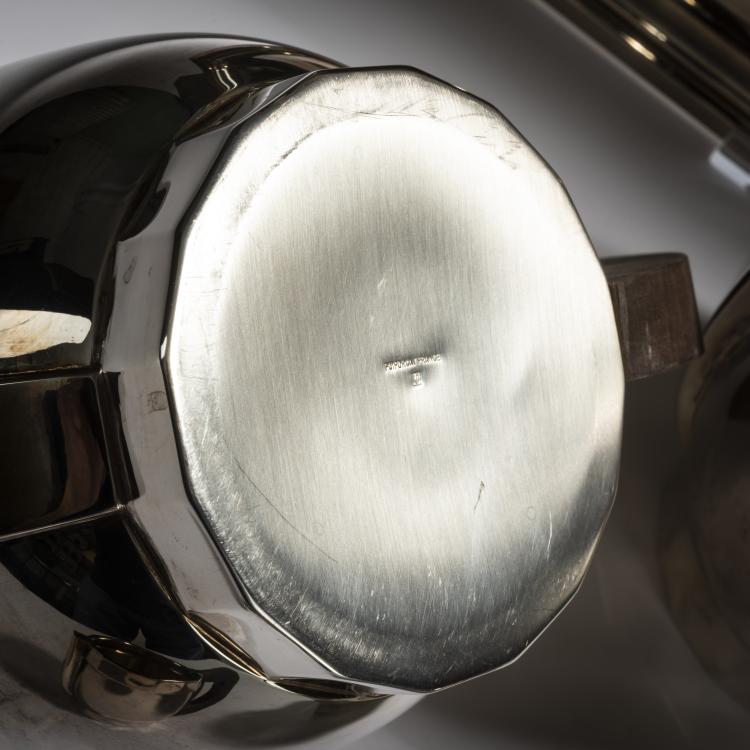 Bild 3 zu Objekt, Coffee and tea service, 1927, Puiforcat, Paris, 168B 397