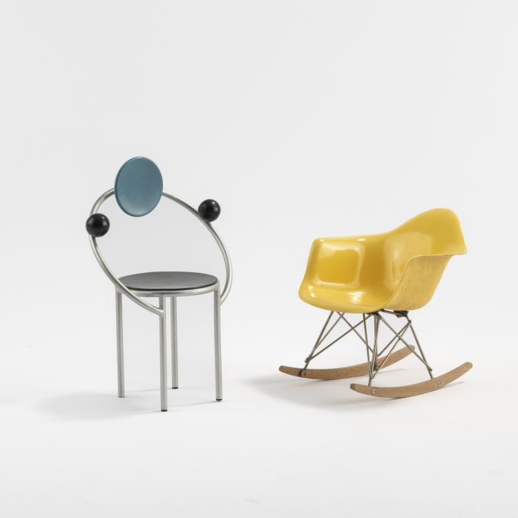 Hauptbild zu Objekt, Two seating furniture miniatures 'RAR' and 'First', 1950-53/1983, Michele De Lucchi,Charles Eames, Vitra, Weil am Rhein, 167B 429