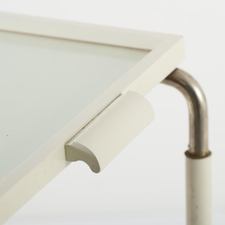 Bild 4 zu Objekt, Serving trolley, 1940s, Karl Andersson & S&ouml;ner, Huskvarna (zugeschrieben/attributed), 167B 380