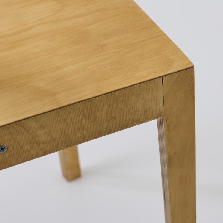 Bild 4 zu Objekt, Two 'Ply-Chair' chairs, 1988, Jasper Morrison, Vitra Design, Weil am Rhein, 167B 580