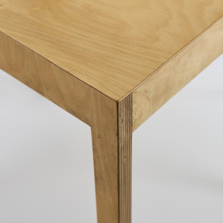 Bild 6 zu Objekt, Two 'Ply-Chair' chairs, 1988, Jasper Morrison, Vitra Design, Weil am Rhein, 167B 580