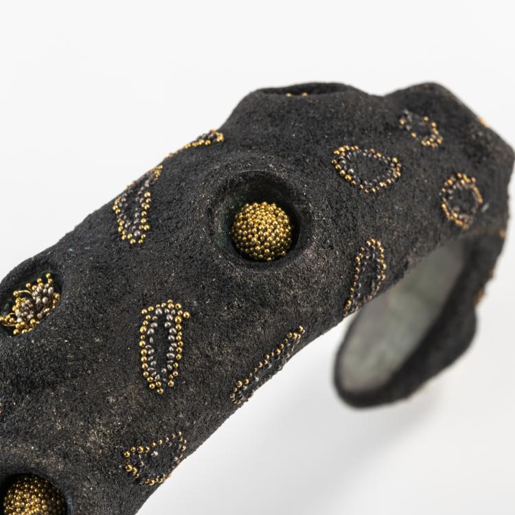 Bild 2 zu Objekt, Armreif 'Hommage 4', 2012, Arata Fuchi, 166C 453