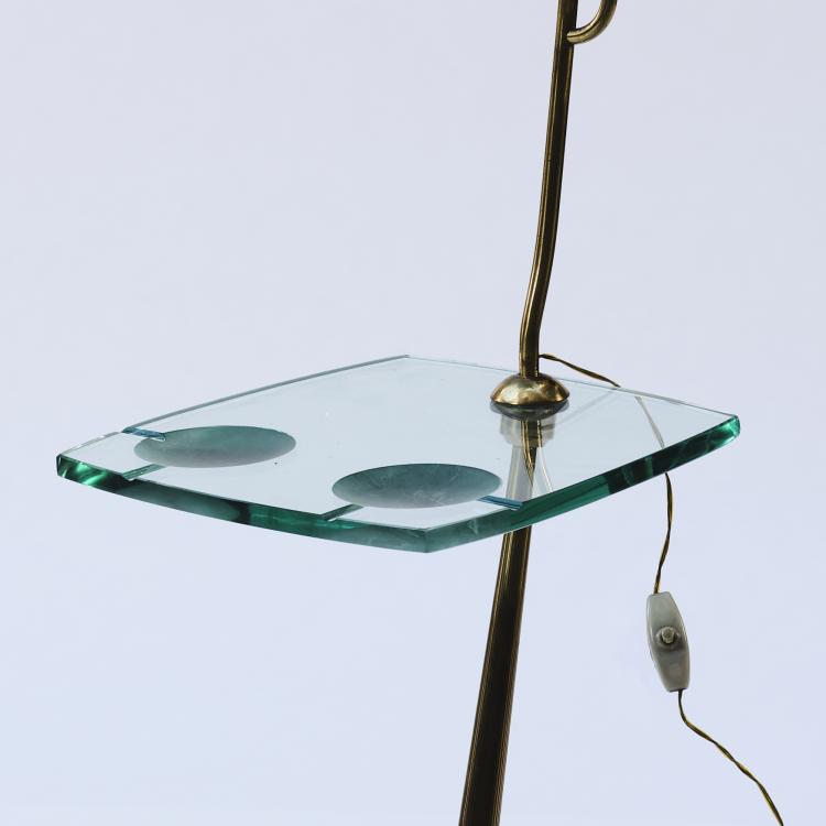 Bild 2 zu Objekt, Beleuchteter Beistelltisch mit Aschenbechern, um 1952, Fontana Arte, Mailand (zugeschrieben/attributed), 167A 27