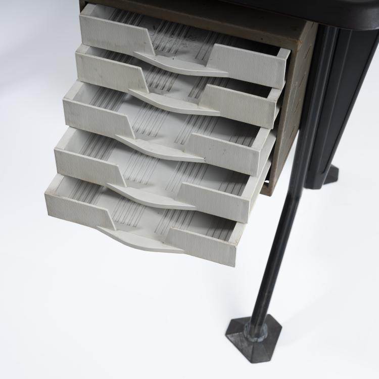 Bild 5 zu Objekt, 'Arco' typewriter table, 1963, Studio B.B.P.R.,Gian Luigi Banfi,Ludovico Barbiano di Belgiojoso,Enrico Peressutti,Ernesto Nathan Rogers, Olivetti, Ivrea, 167A 170