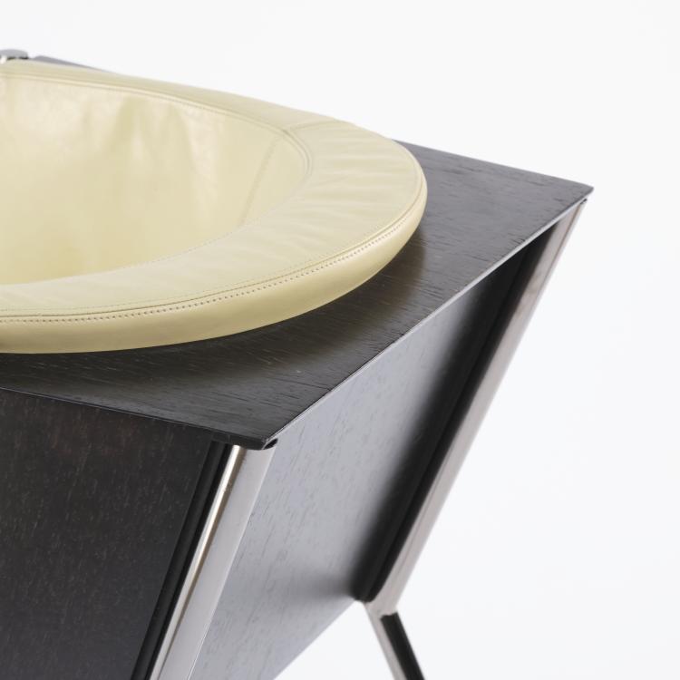 Bild 4 zu Objekt, Armchair 'SM1', 1989,  Ginbande,Achim Heine,Uwe Fischer, Sawaya & Moroni, Mailand, 166A 171