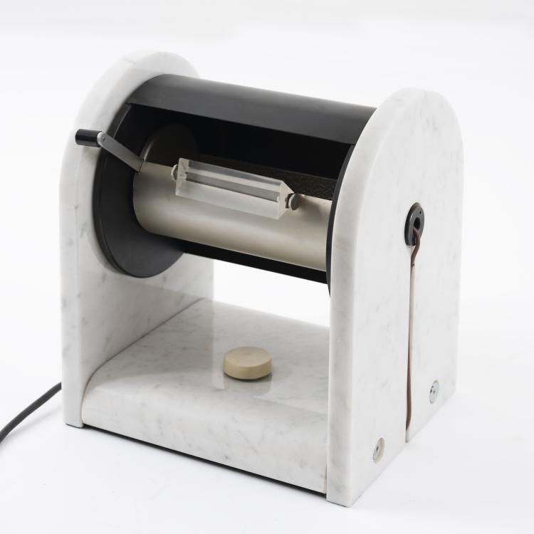 Bild 1 zu Objekt, 'Arc en Ciel' table light, 1980, Andrea Bellosi, Studio Alchimia, Mailand, 167A 290