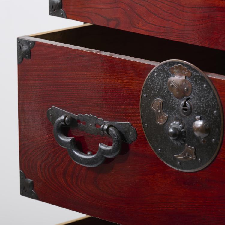 Bild 5 zu Objekt, 'Tansu' Kommode, 19. Jahrhundert, Japan, 167B 326