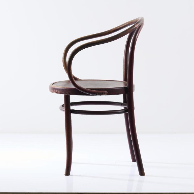 Bild 3 zu Objekt, Armlehnsessel '712' oder 'Corbusier Sessel', um 1902, Kohn, J. & J, Wien, 167B 328