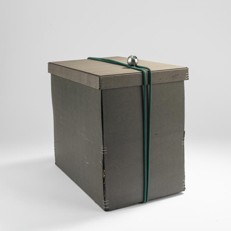 Bild 2 zu Objekt, 'O'Kelvin' candleholder, 1989, Philippe Starck, O.W.O., Montfort-l'Amaury, 169A 139