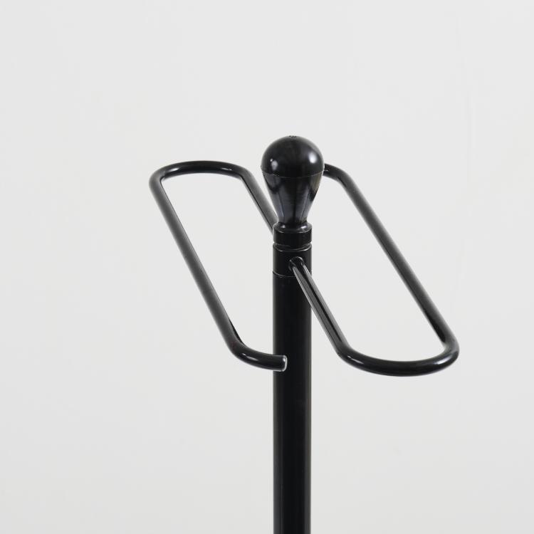 Bild 2 zu Objekt, Zwei Handtuchhalter 'Servietto', 1986, Achille Castiglioni, Zanotta, Mailand, 167A 301