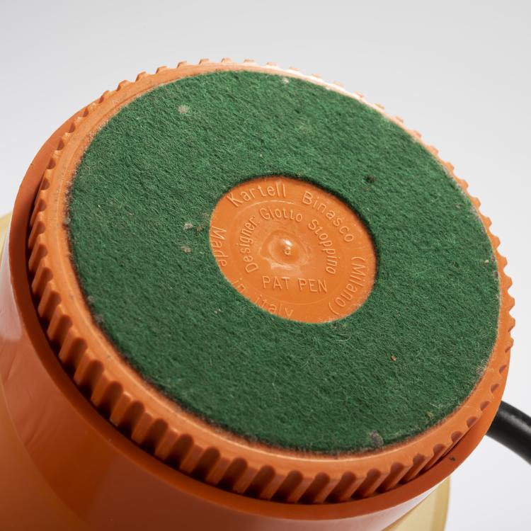 Bild 1 zu Objekt, Two 'Tic Tac' table lights, 1970, Giotto Stoppino, Kartell, Noviglio, 167A 234