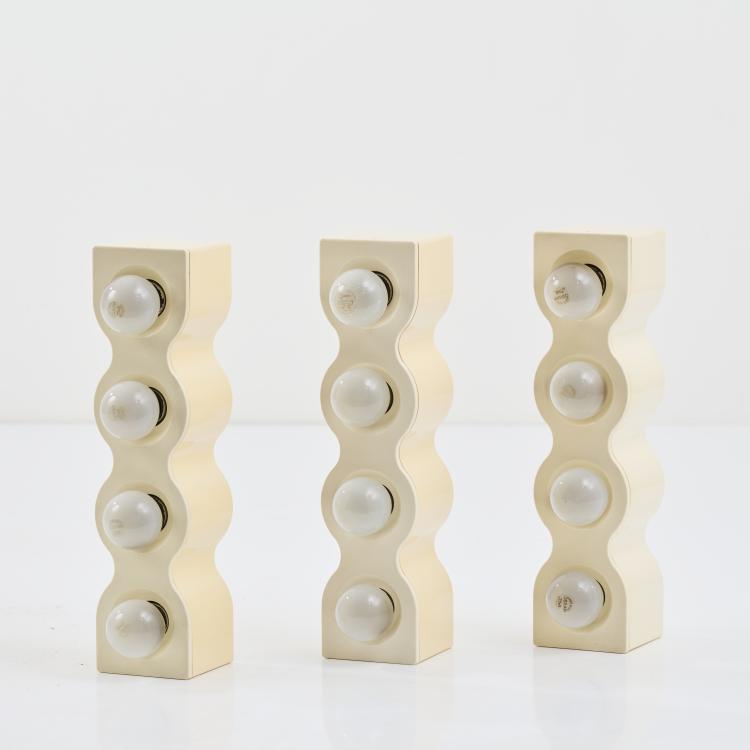 Bild 6 zu Objekt, Nine 'Sinus' wall lights, 1972, Ettore Sottsass, Stilnovo, Mailand, 167A 238