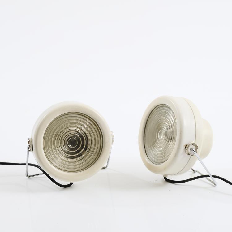 Bild 1 zu Objekt, Zwei Tisch- / Wand- / Deckenleuchten 'Sciuko', 1966, Achille Castiglioni,Pier Giacomo Castiglioni, Flos, Mailand, 167A 188