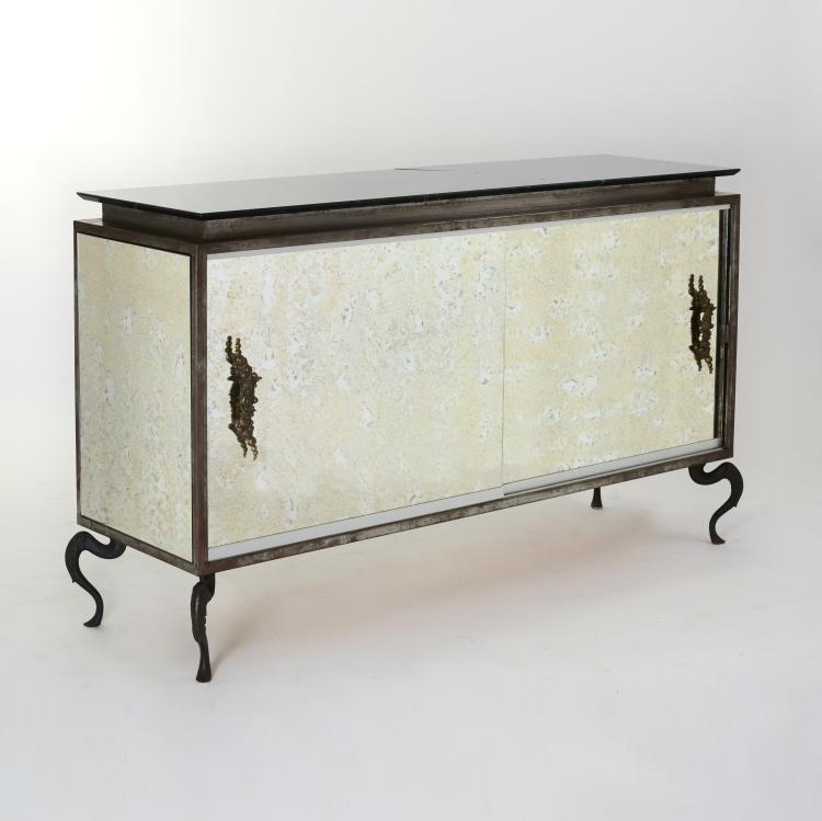 Hauptbild zu Objekt, One-off sideboard, c. 1993, Mark Brazier-Jones, Brazier-Jones, Mark, Buckland, Buntingford, 167B 598