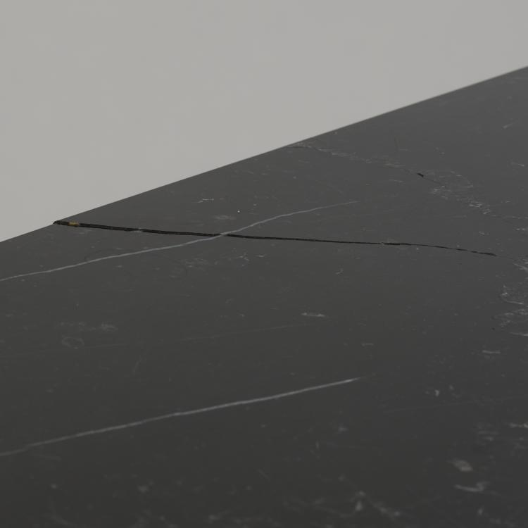 Bild 8 zu Objekt, One-off sideboard, c. 1993, Mark Brazier-Jones, Brazier-Jones, Mark, Buckland, Buntingford, 167B 598