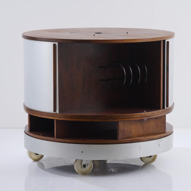 Hauptbild zu Objekt, 'Combi Center' shelving unit/bar/sofa table, 1963, Joe Colombo, Bernini, Carate Brianza, 167A 164