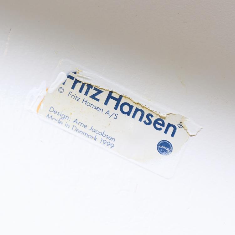 Bild 2 zu Objekt, Zehn St&uuml;hle '3107', 1955, Arne Jacobsen, Fritz Hansen, Aller&oslash;d, 167B 490