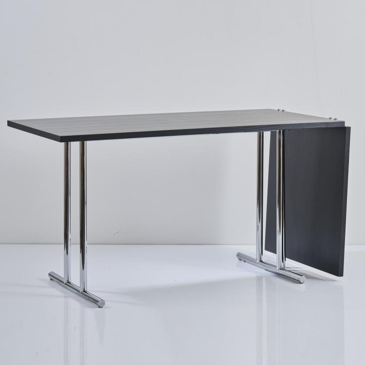 Bild 2 zu Objekt, Ausklappbarer Teetisch 'Lou Perou', 1953-58, Eileen Gray, Classicon, M&uuml;nchen, 167B 497