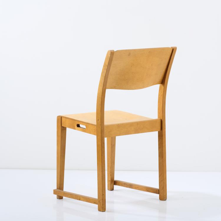 Bild 7 zu Objekt, Eight 'Orkesterstolen' stacking chairs, 1932, Sven Markelius, Svenska M&ouml;belfabrikerna, Bodafors., 167B 373