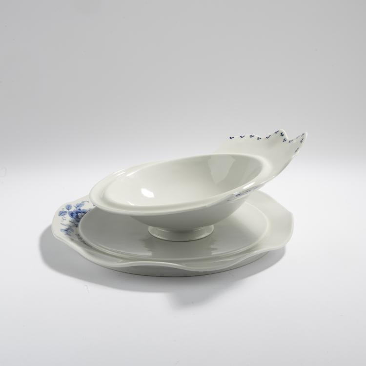 Bild 2 zu Objekt, Sch&uuml;ssel und Speiseteller 'Albertine', 1989, Bořek &Scaron;&iacute;pek, Driade, Caorso; Koninklijke Porceleyne Fles, Delft, 169A 59