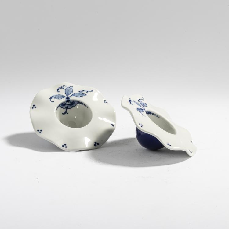 Bild 2 zu Objekt, Acht Teile aus dem Service 'Albertine', 1989, Bořek &Scaron;&iacute;pek, Driade, Caorso; Koninklijke Porceleyne Fles, Delft, 169A 49