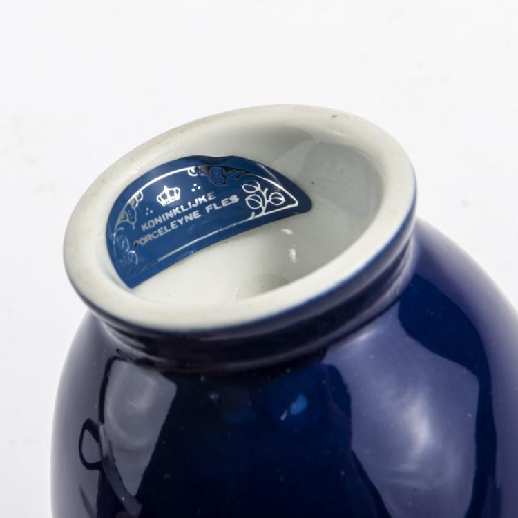 Bild 8 zu Objekt, Acht Teile aus dem Service 'Albertine', 1989, Bořek &Scaron;&iacute;pek, Driade, Caorso; Koninklijke Porceleyne Fles, Delft, 169A 49