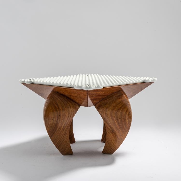 Bild 1 zu Objekt, 'Bloch' top tray/shelf, c. 1989, Bořek &Scaron;&iacute;pek, Driade, Caorso; Koninklijke Porceleyne Fles, Delft, 169A 53