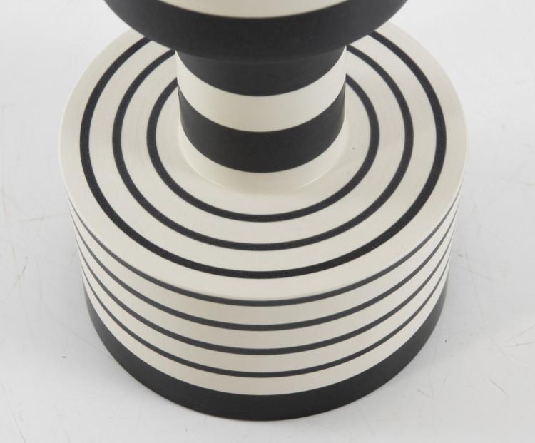 Bild 4 zu Objekt, 'Calice' - model 502 vase, c. 1986, Ettore Sottsass, Bitossi, Montelupo, 167A 84