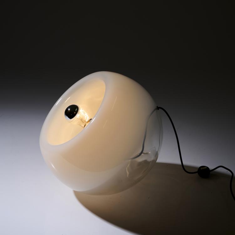Hauptbild zu Objekt, 'Vacuna' table light, 1968, Eleonore Peduzzi Riva, Artemide, Mailand, 167A 204