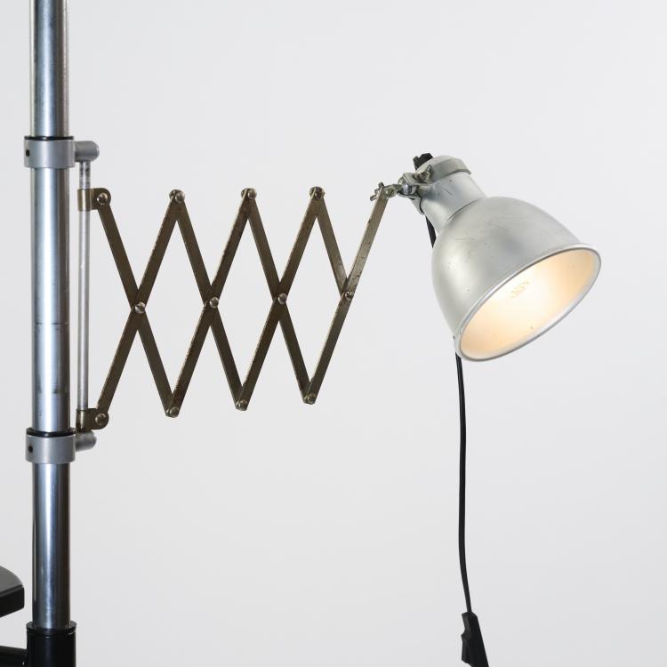 Bild 1 zu Objekt, Clamp wardrobe with lighting, 1980s, BBB Emmebonacina, Meda, 167A 310