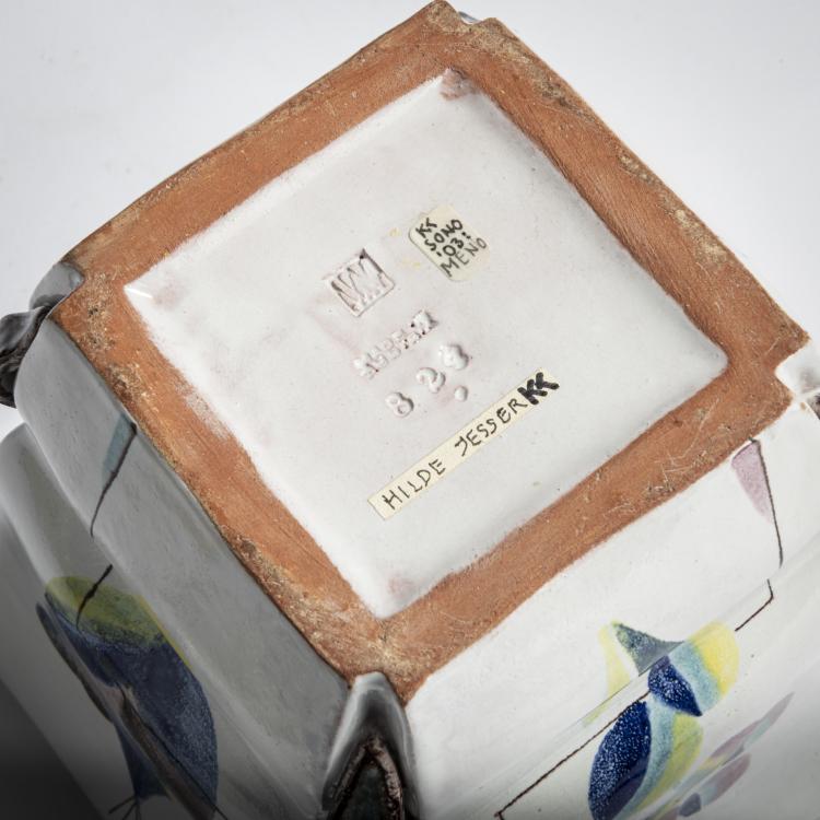 Bild 3 zu Objekt, Deckelgef&auml;&szlig;, 1921, Hilde Jesser, Wiener Werkst&auml;tte, 168B 500