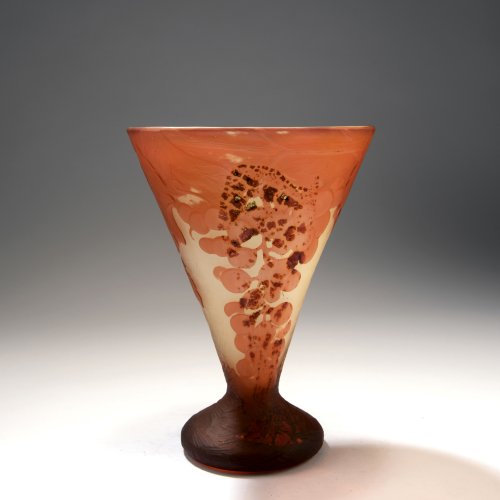 'Raisins' vase, c. 1900