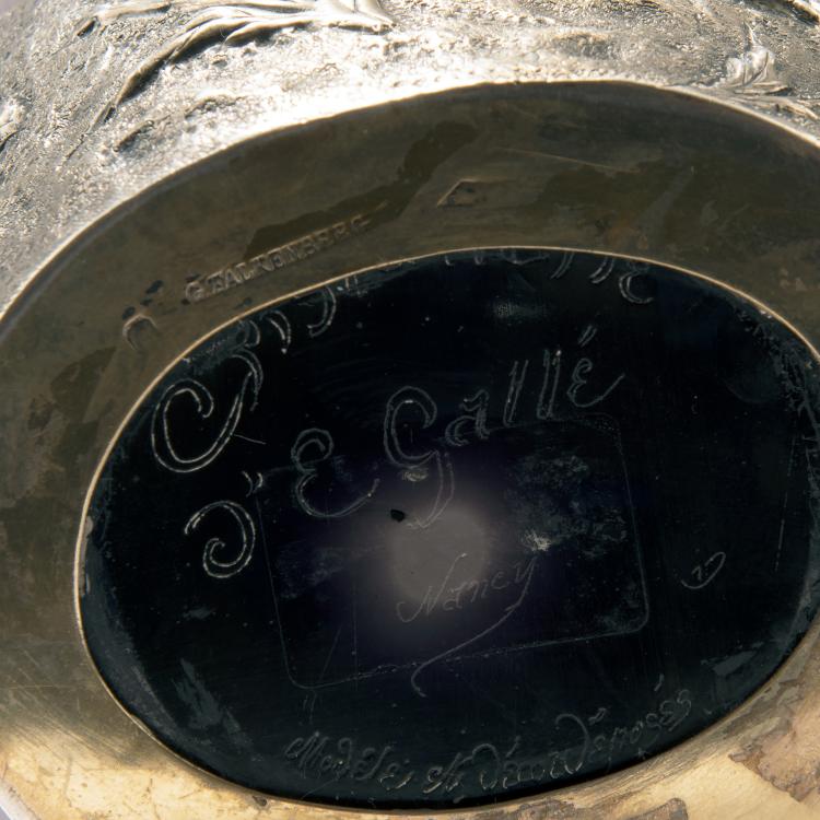 Bild 6 zu Objekt, 'Pavots' vase with silver mounting by Georges Falkenberg, c. 1895, Emile Gall&eacute;,Georges Falkenberg, Gall&eacute;, Nancy, 168A 121