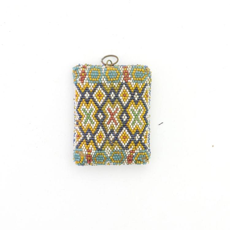 Hauptbild zu Objekt, Pendant with geometric patterns, c. 1900, 167O 120