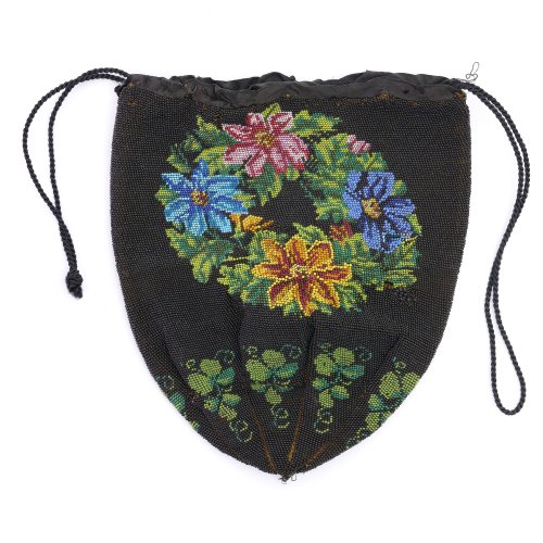 Pouch with flower wreath and lyre, 2nd half of the 19th century