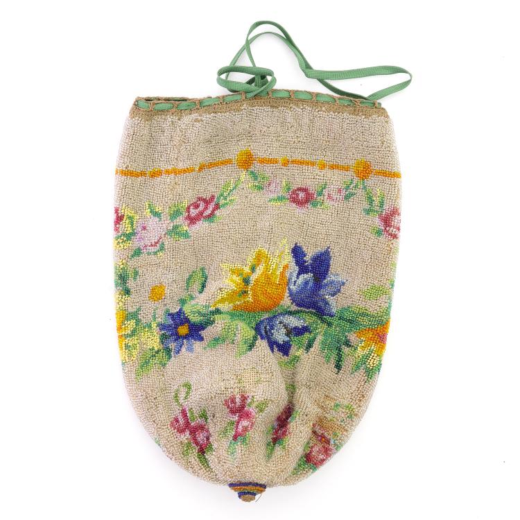 Bild 1 zu Objekt, Perlbeutel mit Blumenbord&uuml;re, 2. H&auml;lfte 19. Jh., 167O 93