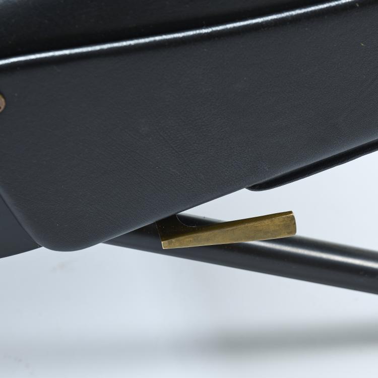 Bild 11 zu Objekt, Sessel 'P40', 1955, Osvaldo Borsani, Tecno, Mailand, 167A 37