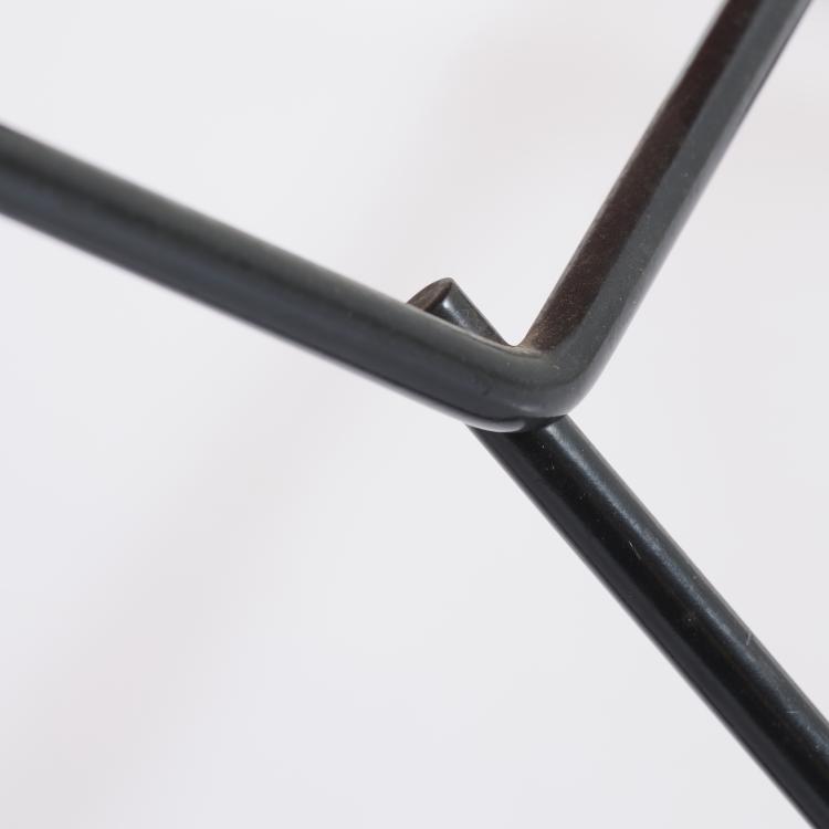 Bild 3 zu Objekt, 'Bird Chair' armchair with ottoman, 1950, Harry Bertoia, Knoll International, New York, 167B 458