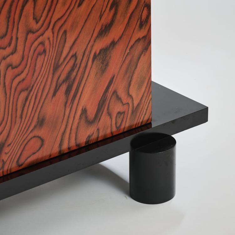 Bild 11 zu Objekt, 'Freemont' sideboard, 1985, Ettore Sottsass, Memphis, Mailand, 167A 311