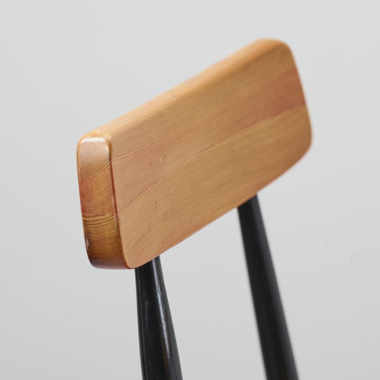 Bild 3 zu Objekt, 'Pirkka' table and two chairs, 1954/55, Ilmari Tapiovaara, Laukaan Puu Ltd., Helsinki, 167B 489