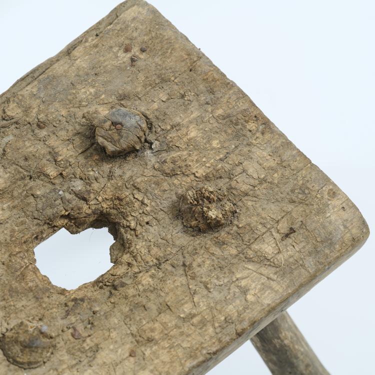 Bild 2 zu Objekt, Sechs Holzschemel, um 1900, Schweden, 167B 335