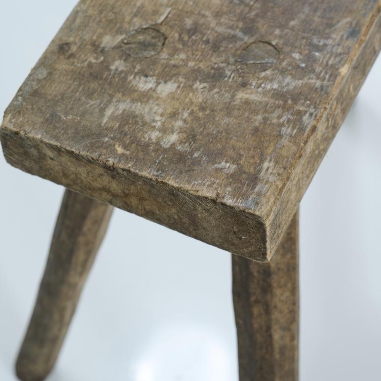 Bild 7 zu Objekt, Sechs Holzschemel, um 1900, Schweden, 167B 335