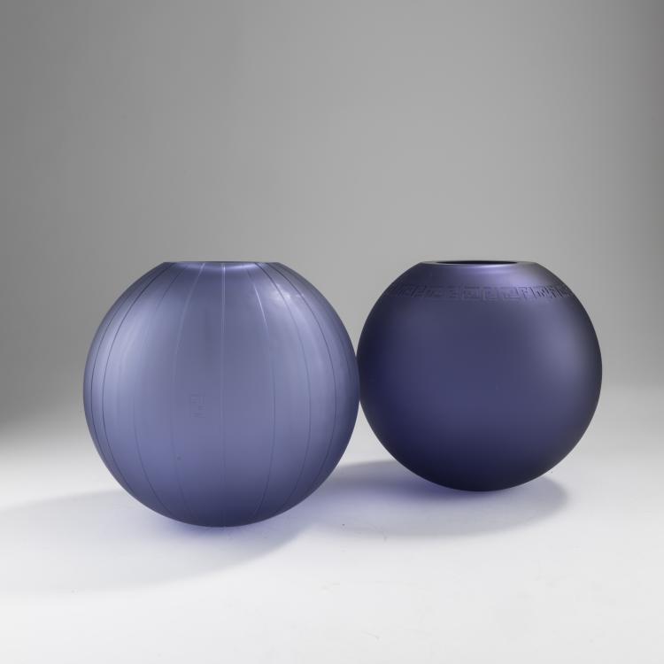 Hauptbild zu Objekt, Two vases, 2010s, Fendi, Rom, 167C 743