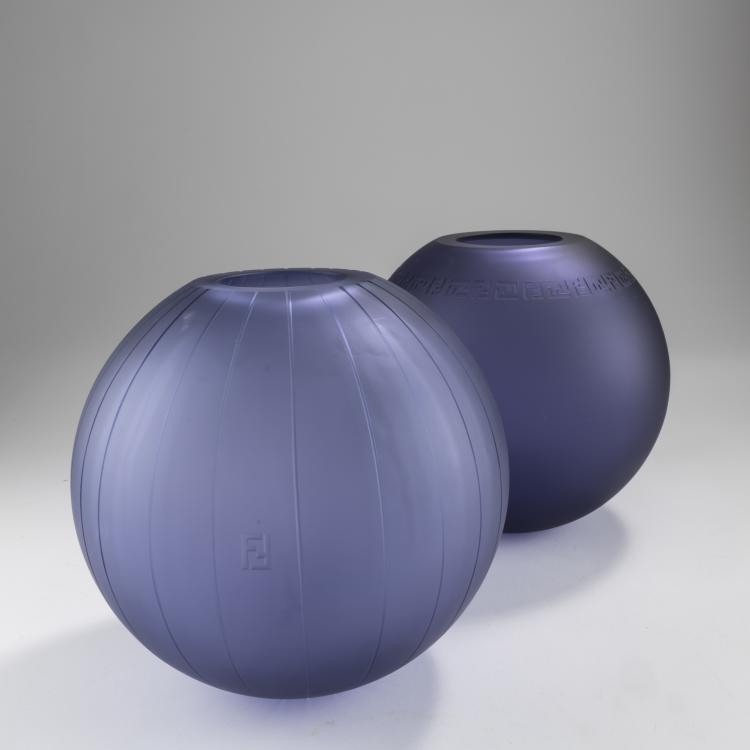 Bild 3 zu Objekt, Two vases, 2010s, Fendi, Rom, 167C 743