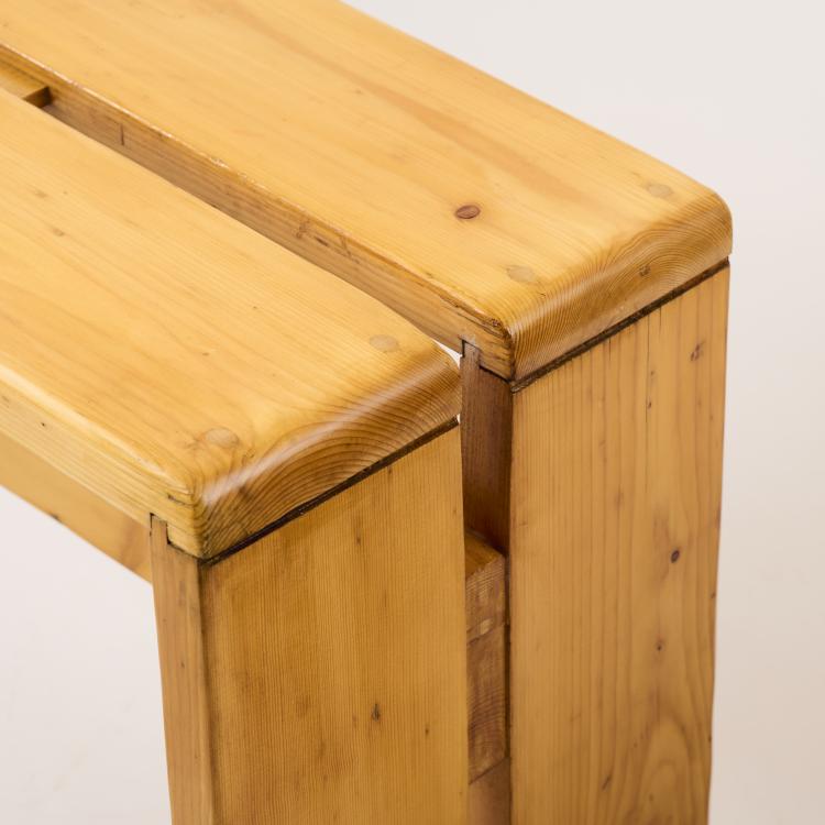 Bild 4 zu Objekt, Zwei B&auml;nke 'Les Arcs', um 1968, Charlotte Perriand, Frankreich, 167B 538