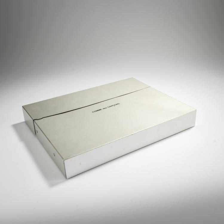 Bild 2 zu Objekt, Presentation box, 1987, Rei Kawakubo, Comme des Garcons, Paris, 167B 448
