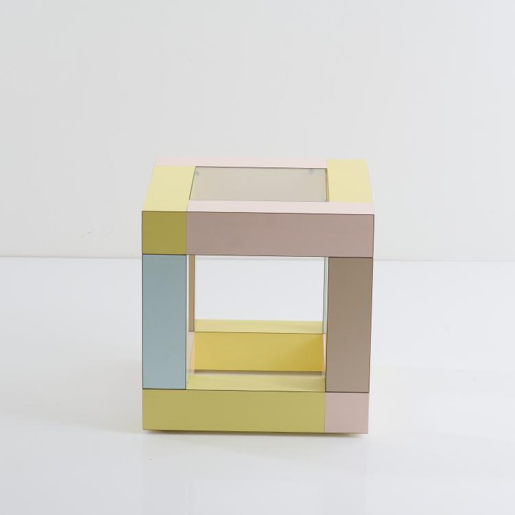 Bild 1 zu Objekt, 'Mimosa' side table, 1984, Ettore Sottsass, Memphis, Mailand, 167A 305