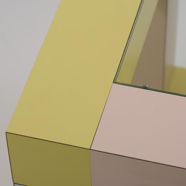 Bild 4 zu Objekt, 'Mimosa' side table, 1984, Ettore Sottsass, Memphis, Mailand, 167A 305