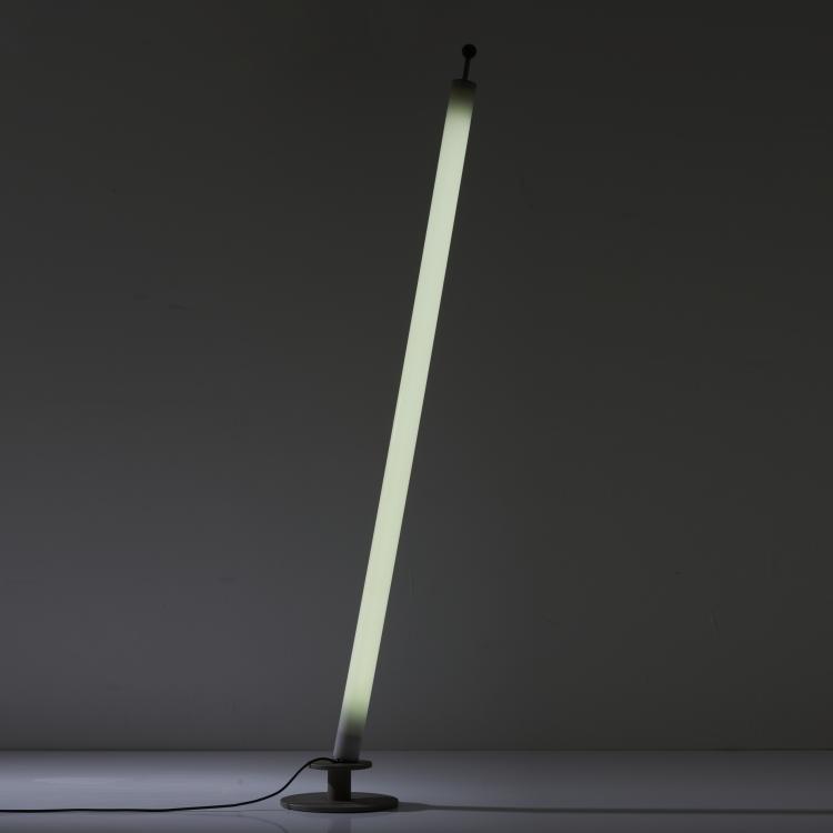 Bild 6 zu Objekt, 'Tube' floor light, 1997/1998, Christian Deuber, Palluco, Rom, 167A 316
